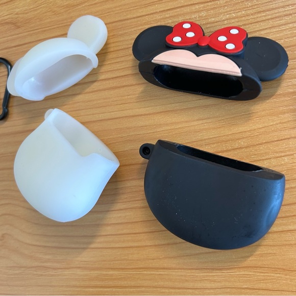 Set of 2 - New Apple Airpod Gen 1/2 Case - Picture 11 of 13